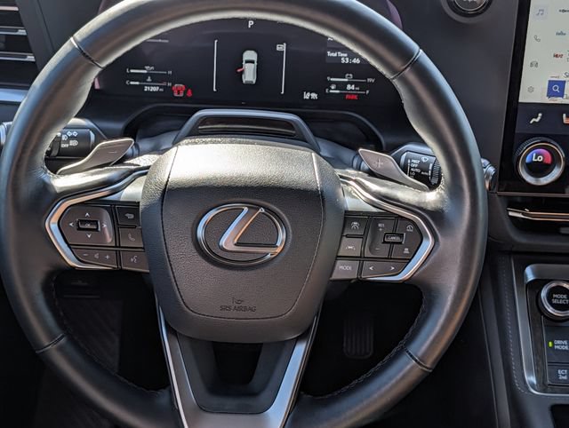 Used 2025 Lexus GX 550 w/ Accessory Package (2T) AWD/4WD image 13