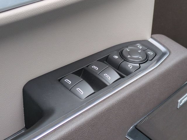 Used 2025 Chevrolet Silverado 1500 LTZ AWD/4WD image 13