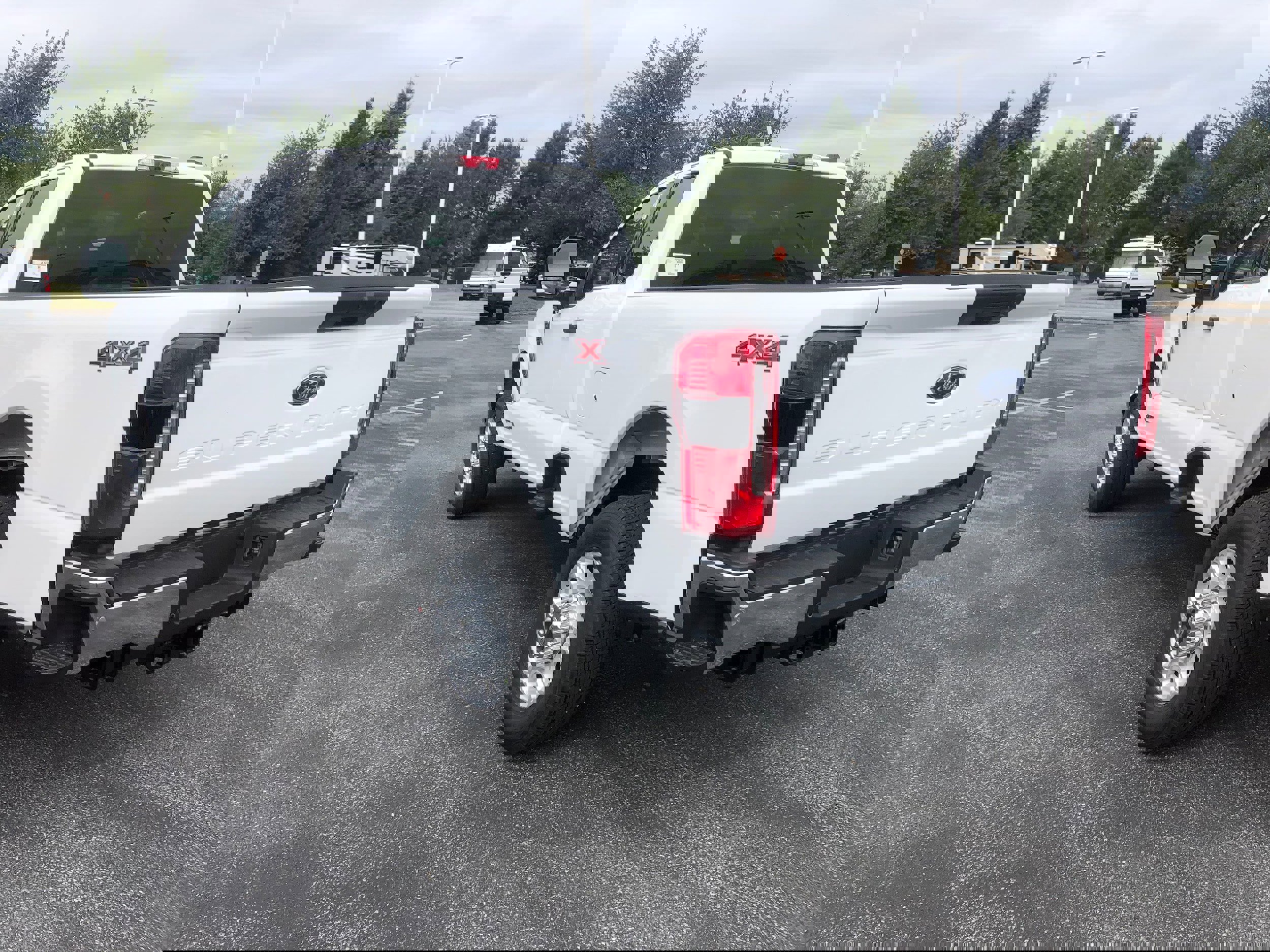 New 2026 Ford F350 XLT image 3