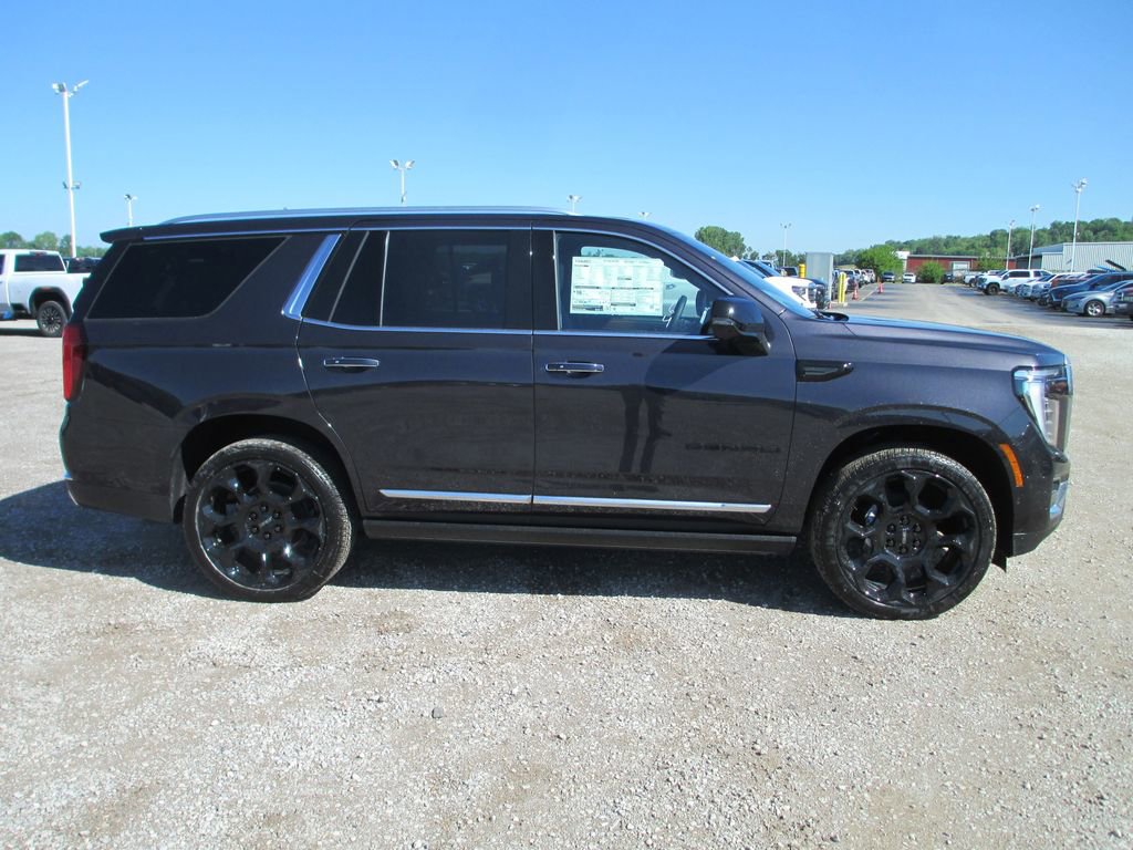 New 2026 GMC Yukon Denali AWD/4WD image 3