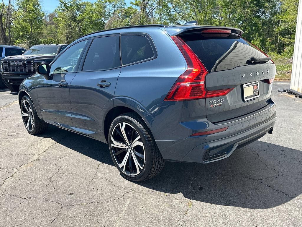 Used 2024 Volvo XC60 B5 Ultimate w/ Protection Package Premier AWD/4WD image 8