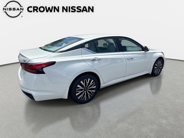Certified 2024 Nissan Altima 2.5 SV w/ SV Premium Package FWD image 8