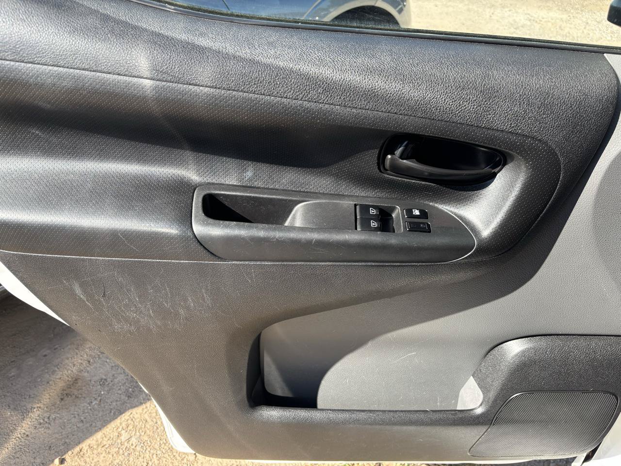 Used 2020 Nissan NV200 SV w/ Back Door Glass Package FWD image 14