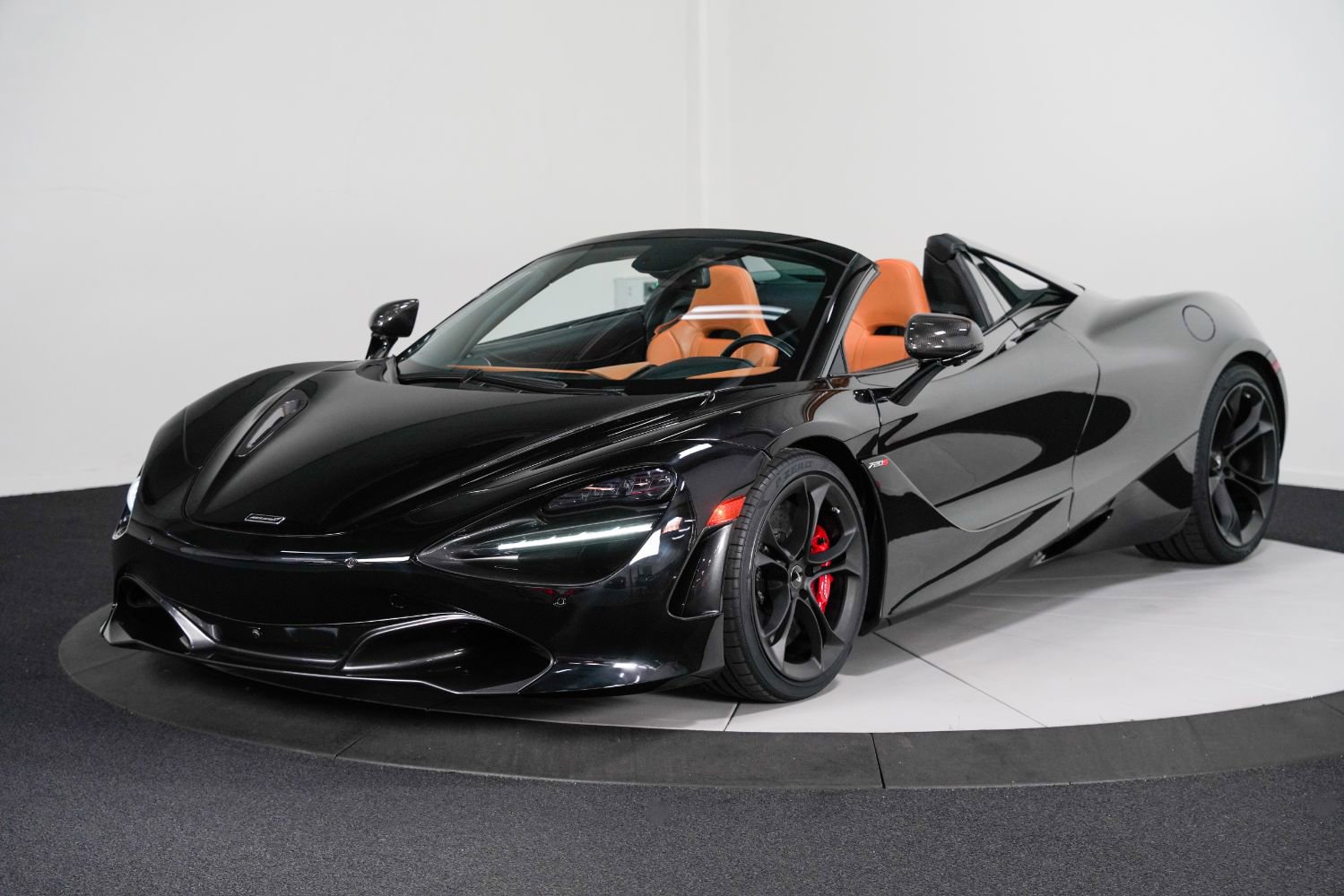 Used 2020 McLaren 720S Luxury image 6