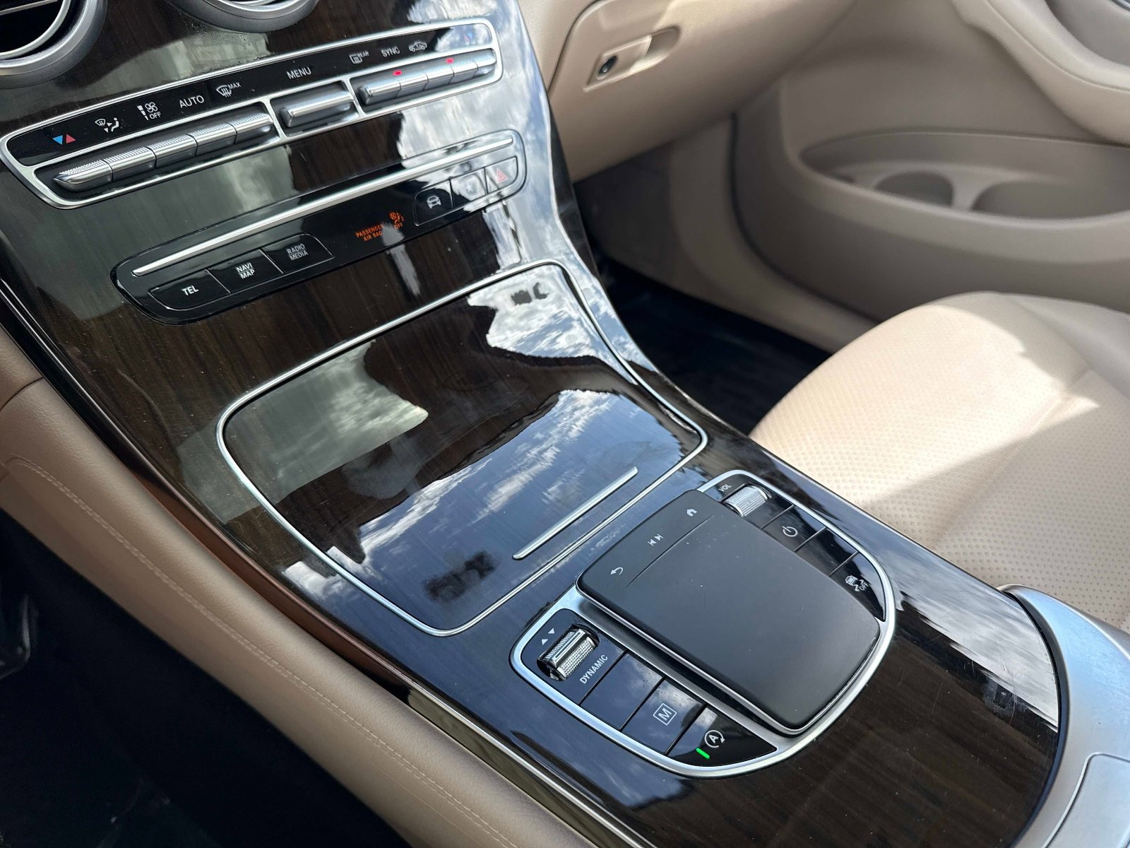 Certified 2020 Mercedes-Benz GLC 300 image 27