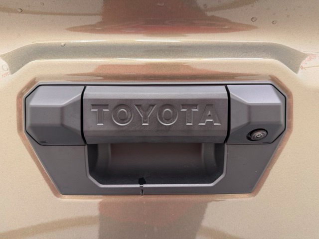 New 2026 Toyota Tacoma TRD Off-Road AWD/4WD image 31