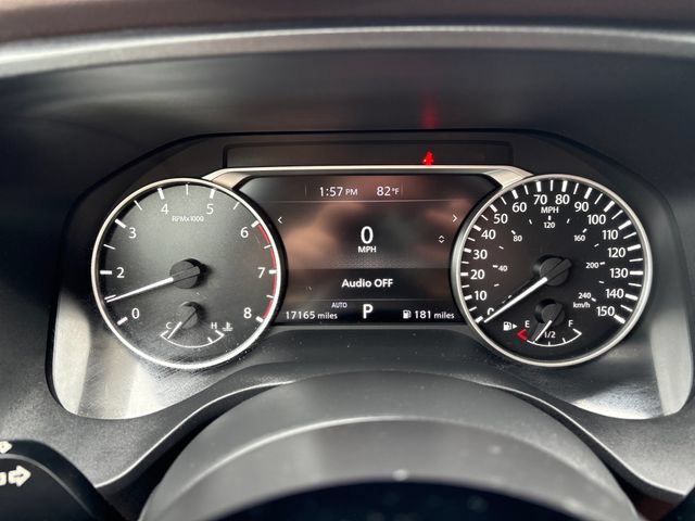 Used 2021 Nissan Rogue SV AWD/4WD image 13