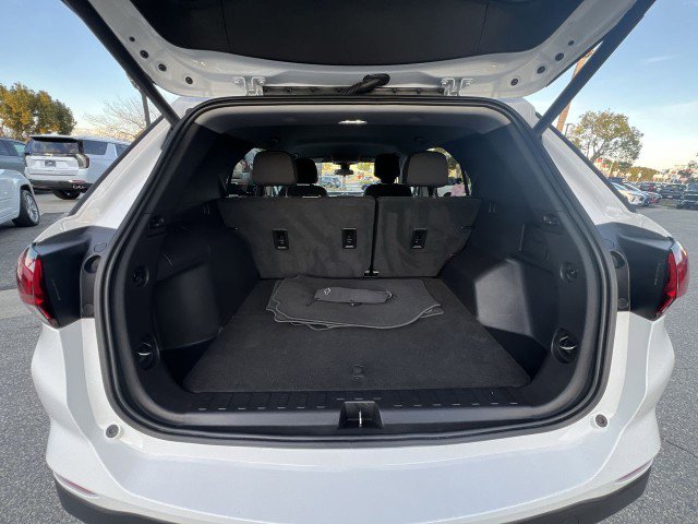 Used 2023 Chevrolet Equinox LT image 25