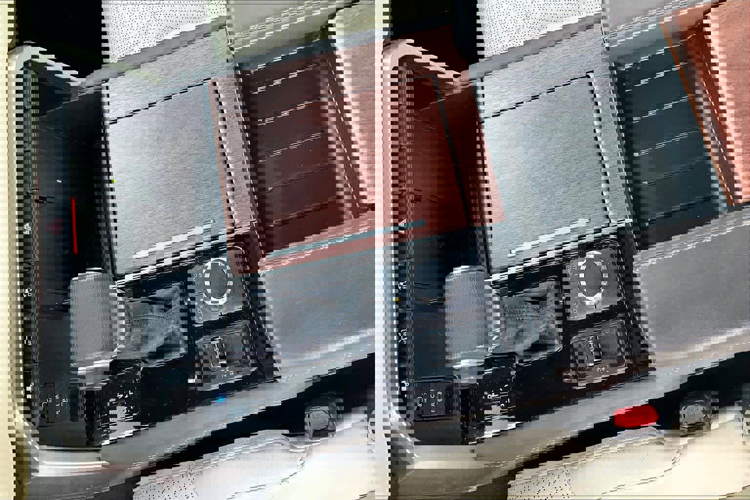 Used 2022 Toyota Tundra 1794 Edition image 16