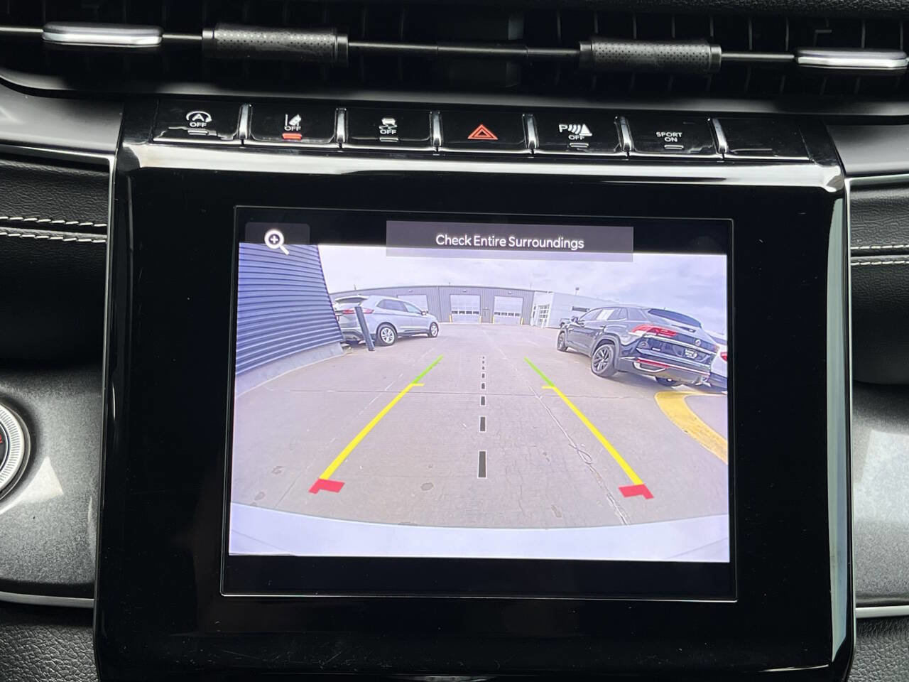 Used 2021 Jeep Grand Cherokee L Laredo image 29