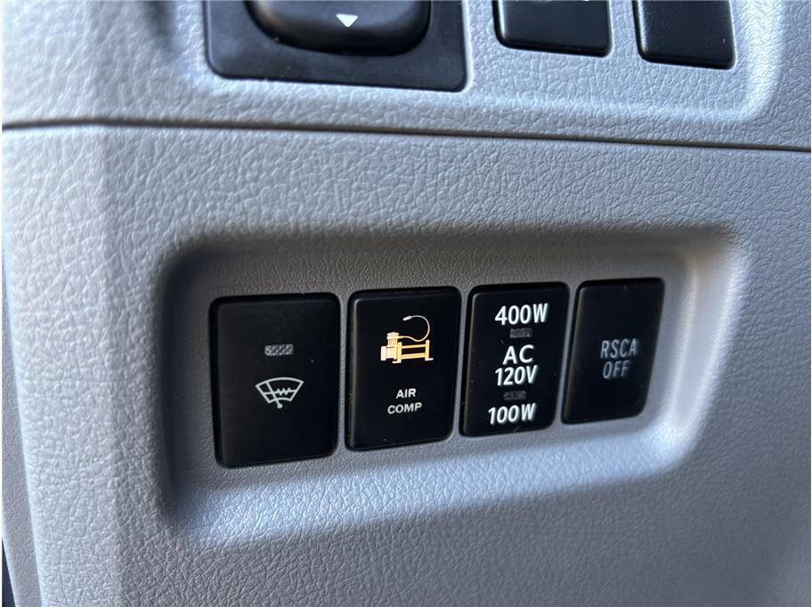 Used 2013 Toyota 4Runner Trail image 19