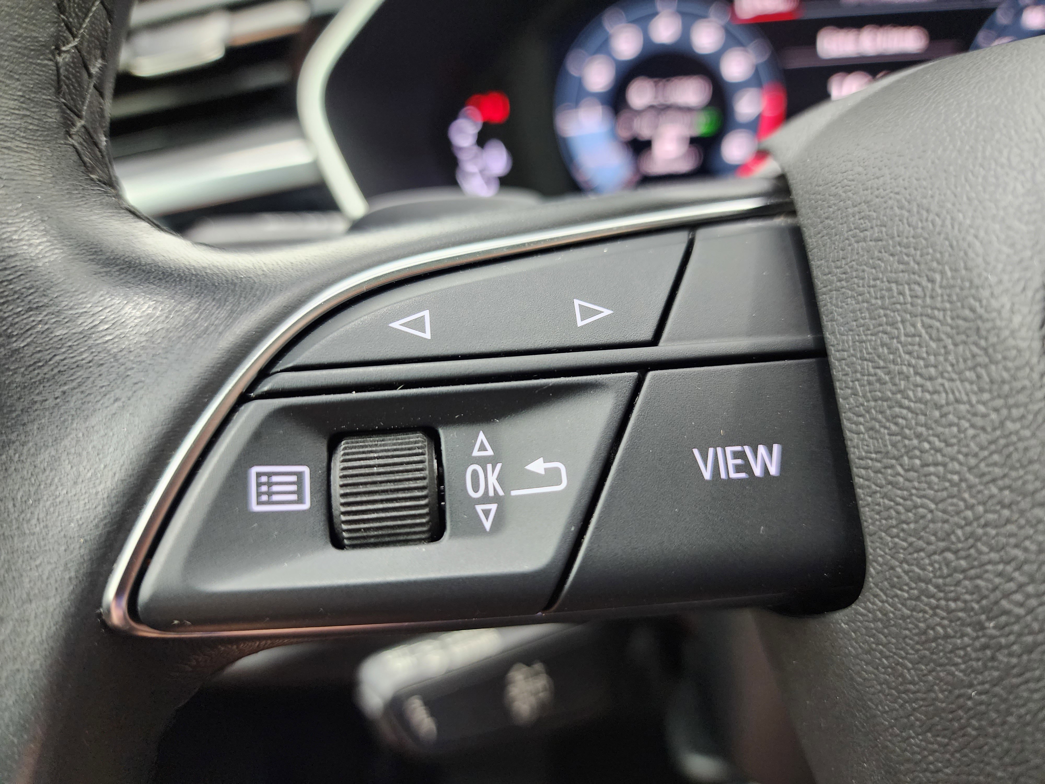 Used 2023 Audi Q3 2.0T Premium image 16