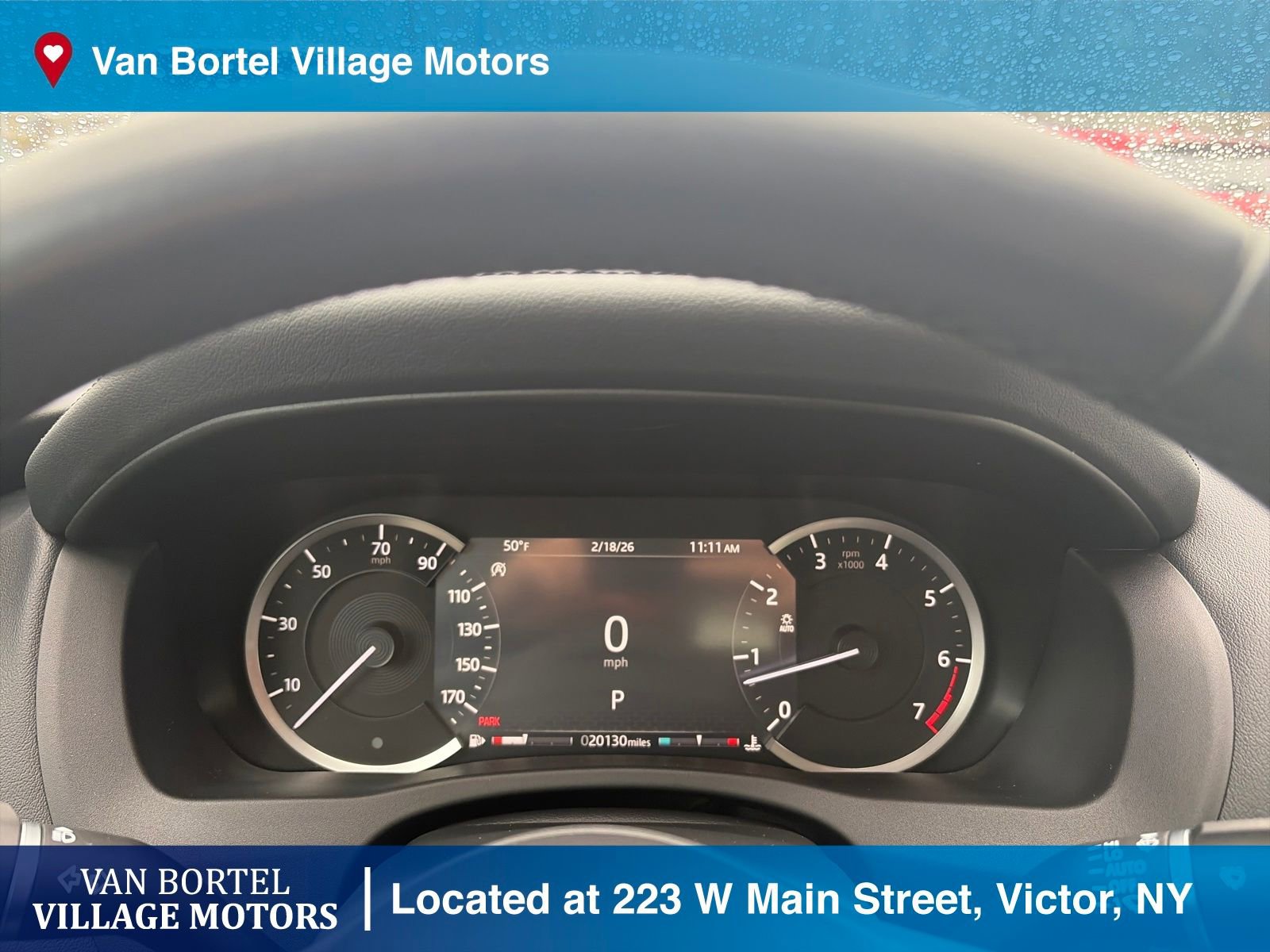 Used 2020 Jaguar XE S image 22