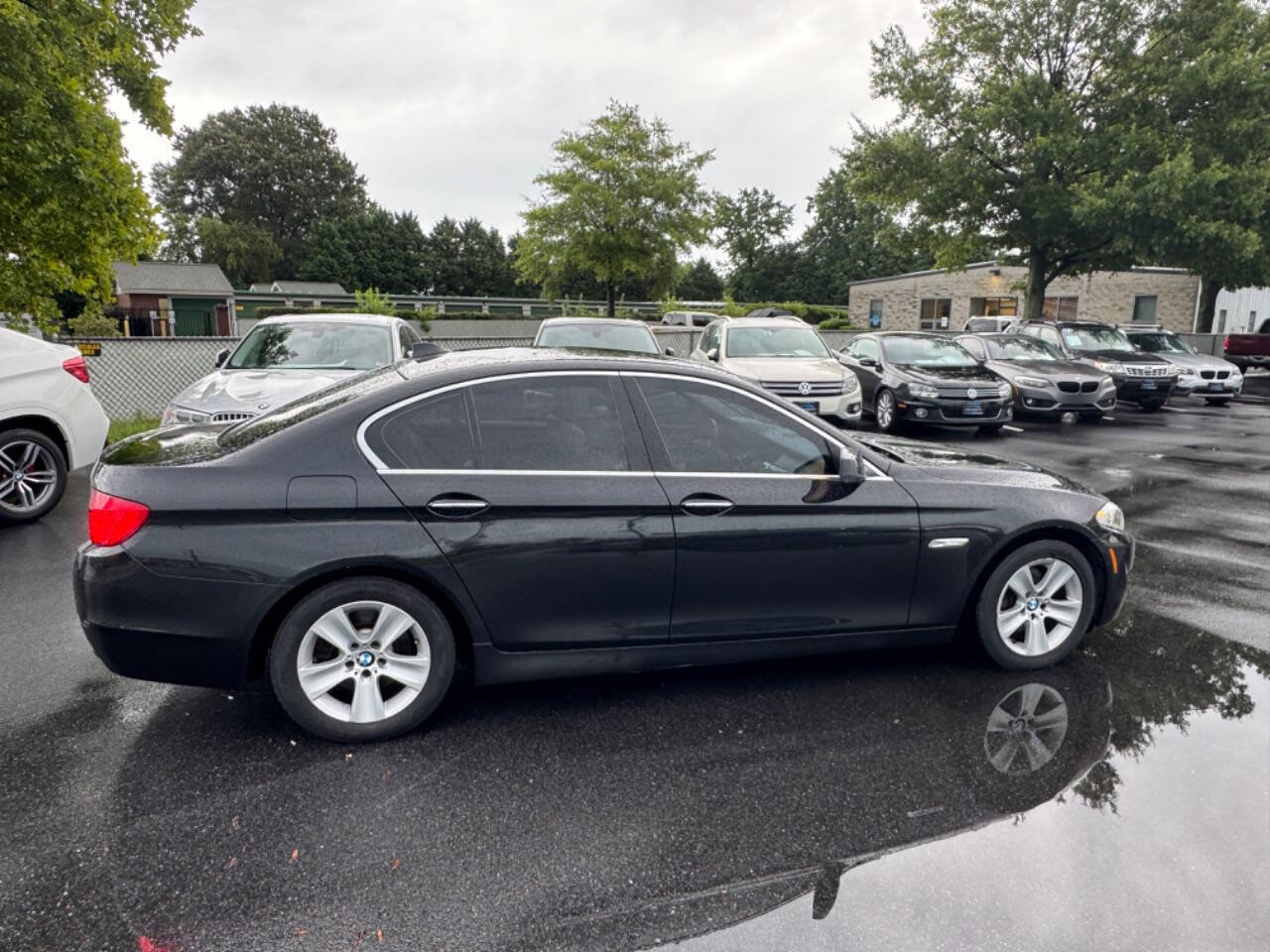Used 2013 BMW 528i xDrive Sedan image 3