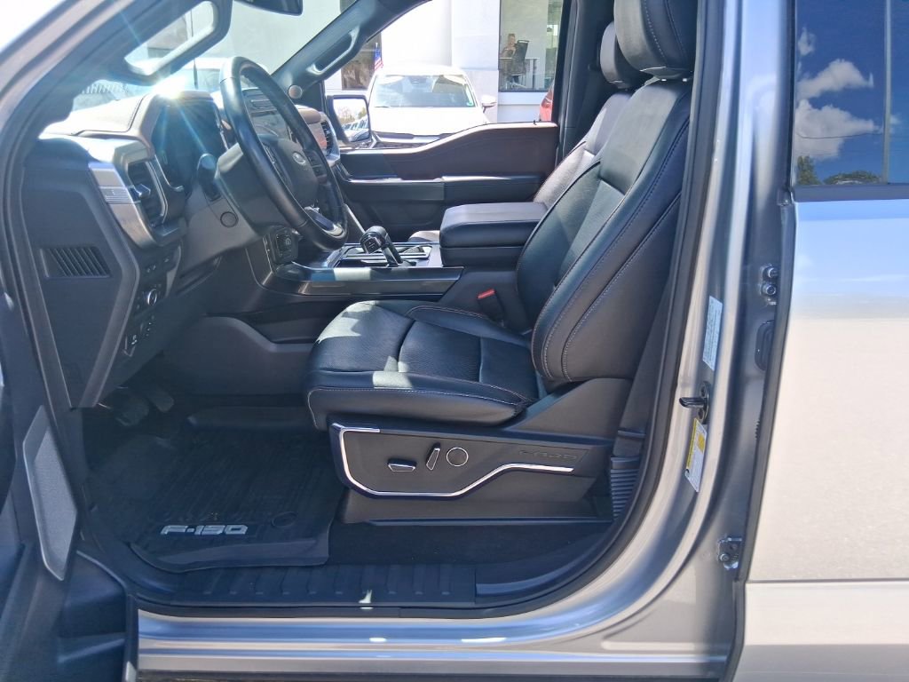 Used 2021 Ford F150 Lariat w/ Equipment Group 502A High image 12