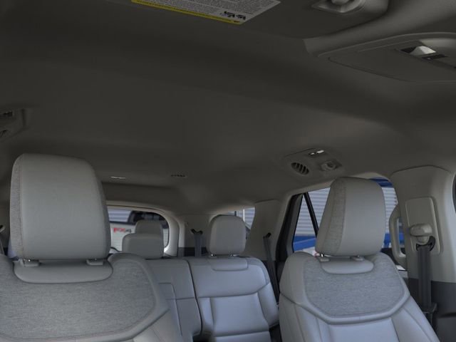 New 2026 Ford Explorer Active RWD image 26