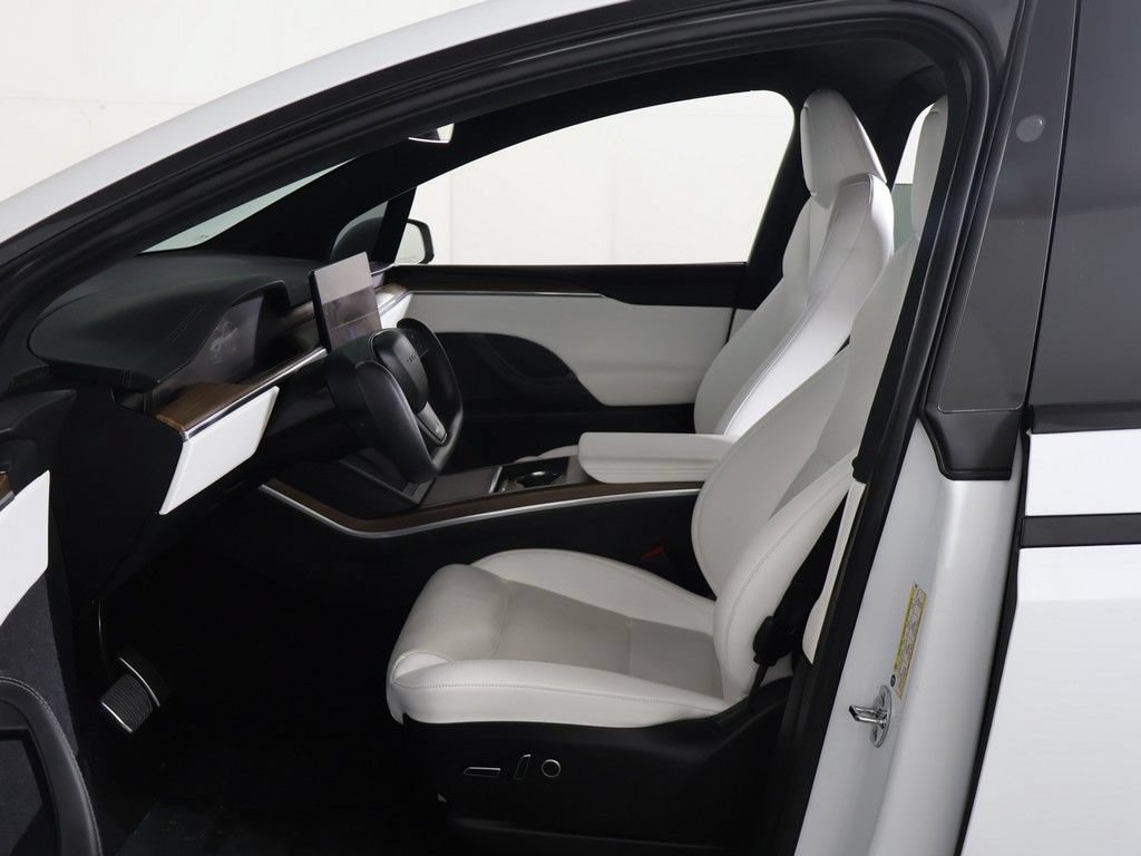 Used 2022 Tesla Model X AWD/4WD image 27