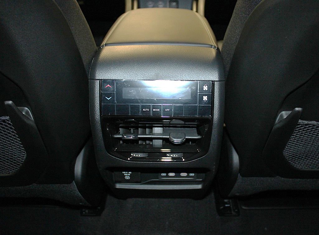 New 2026 Jeep Grand Cherokee L 4WD image 33
