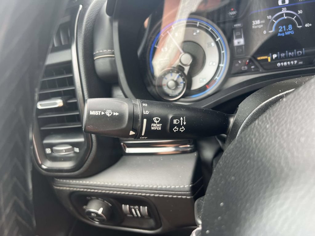 Used 2022 RAM 1500 Limited w/ Body Color Bumper Group AWD/4WD image 24