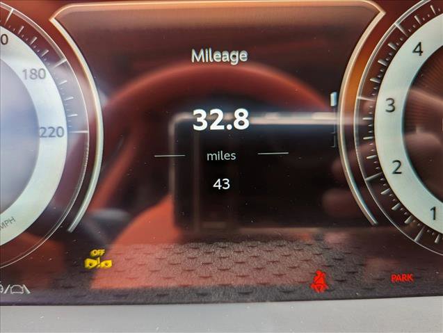 Used 2025 Aston Martin DBX 707 AWD/4WD image 21