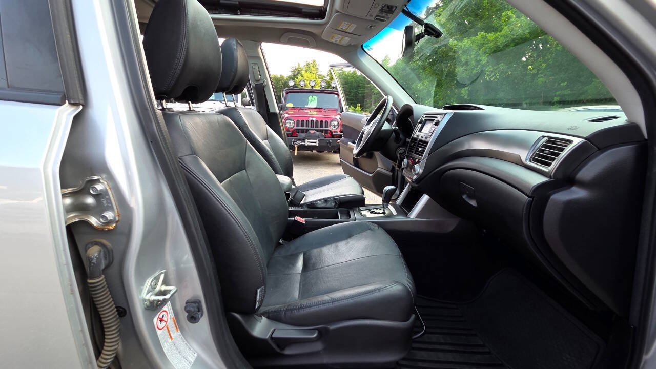 Used 2011 Subaru Forester 2.5X Touring AWD/4WD image 50