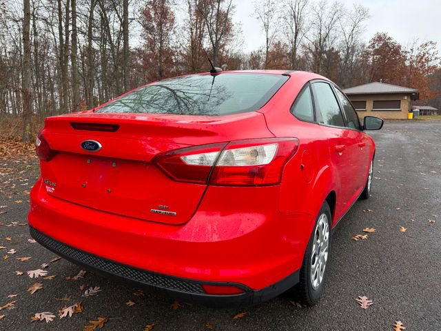 Used 2012 Ford Focus SE image 4