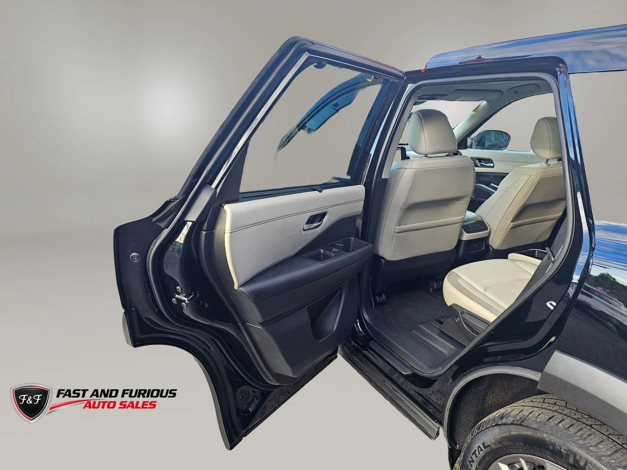 Used 2022 Nissan Pathfinder SL w/ SL Premium Package AWD/4WD image 10