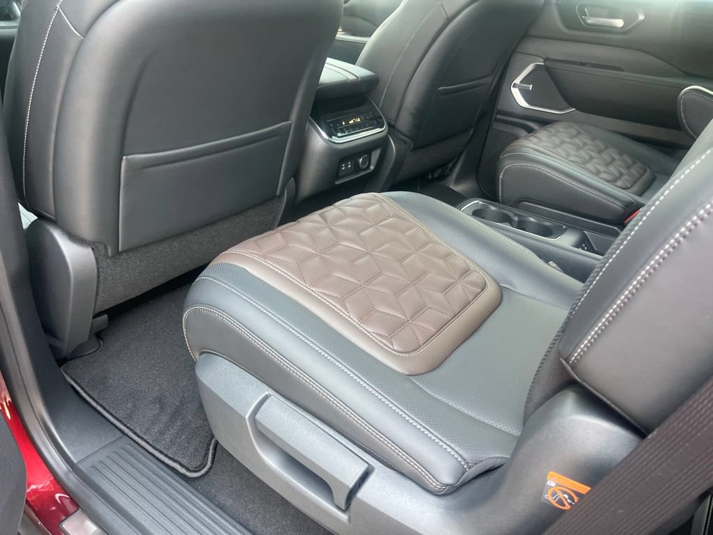 New 2026 Nissan Armada Platinum RWD image 40