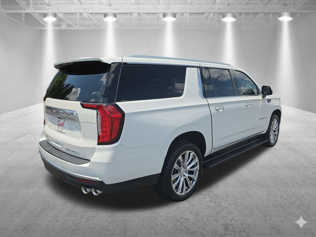 Certified 2023 GMC Yukon XL Denali AWD/4WD image 4