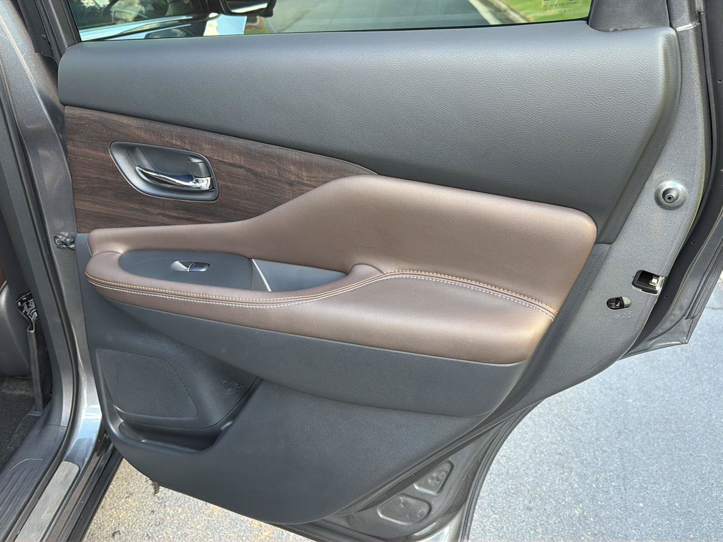Used 2024 Nissan Murano Platinum w/ Cargo Package FWD image 16