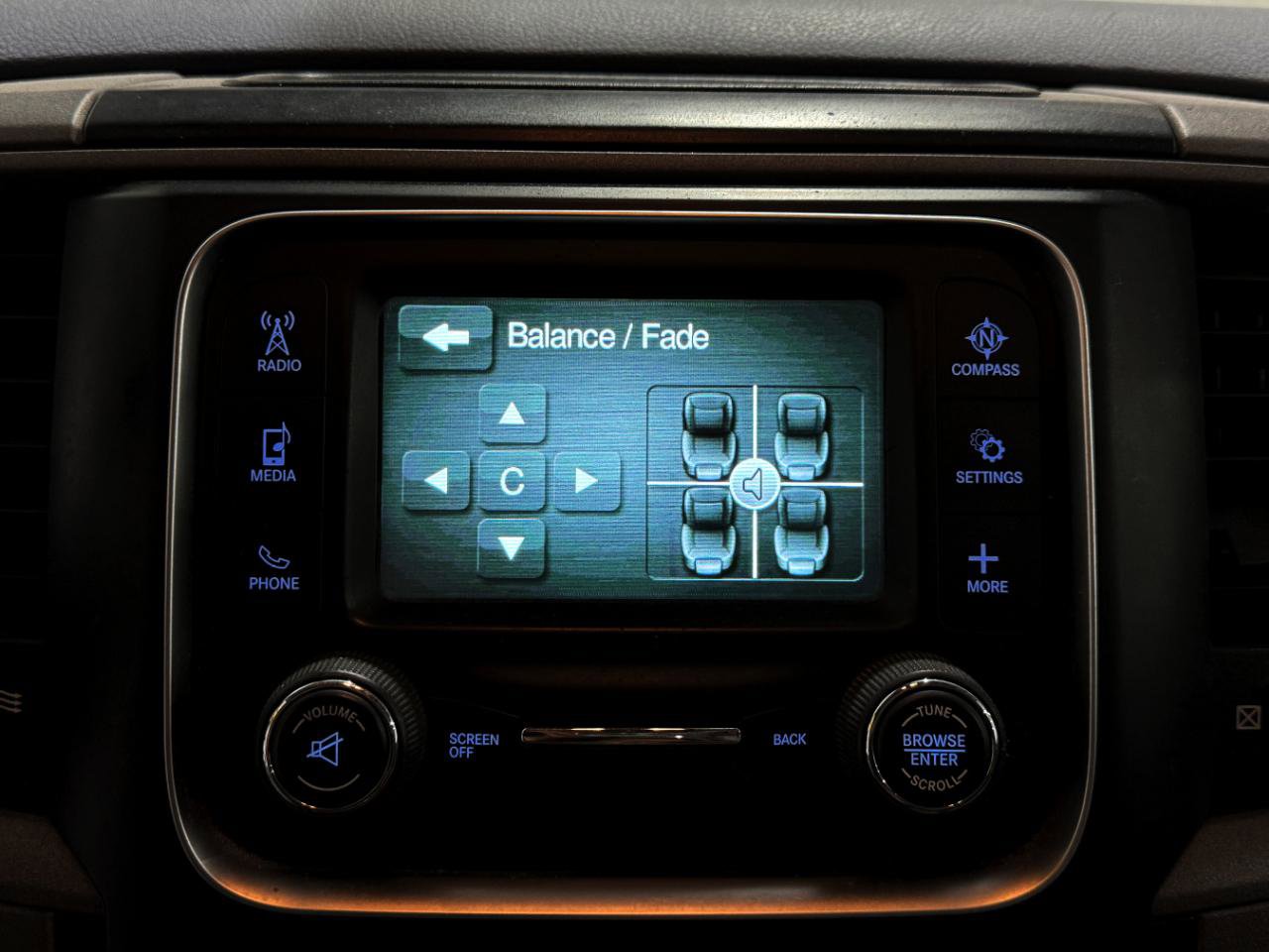 Used 2018 RAM 2500 Tradesman w/ Chrome Appearance Group image 28