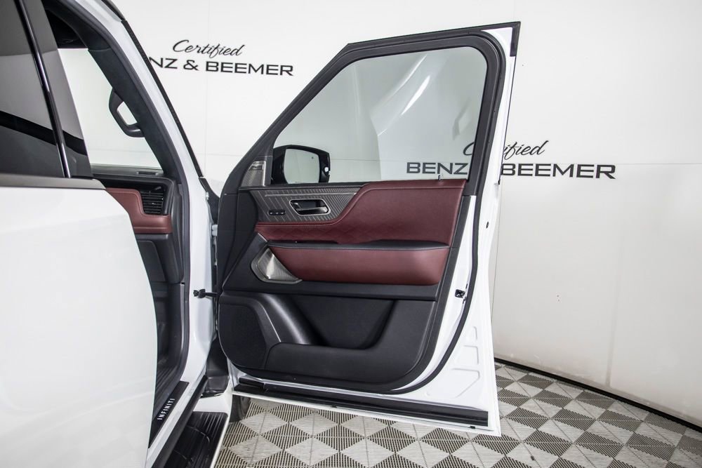 Used 2025 INFINITI QX80 Autograph w/ Autograph Exterior Package AWD/4WD image 29