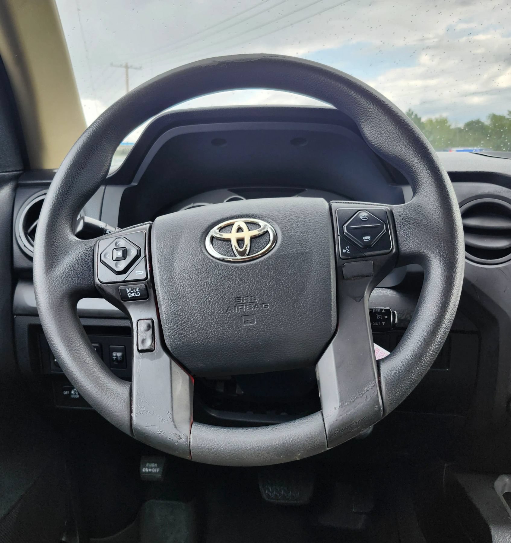 Used 2014 Toyota Tundra SR5 w/ SR5 Upgrade Package AWD/4WD image 19