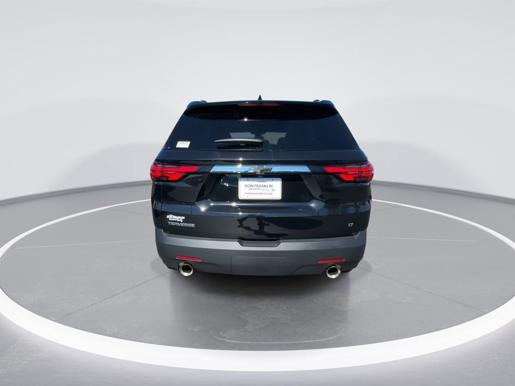 Used 2023 Chevrolet Traverse LT image 7