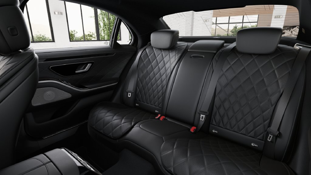 New 2026 Mercedes-Benz S 580 4MATIC Sedan image 40