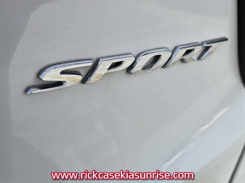 Used 2021 Honda HR-V Sport image 16