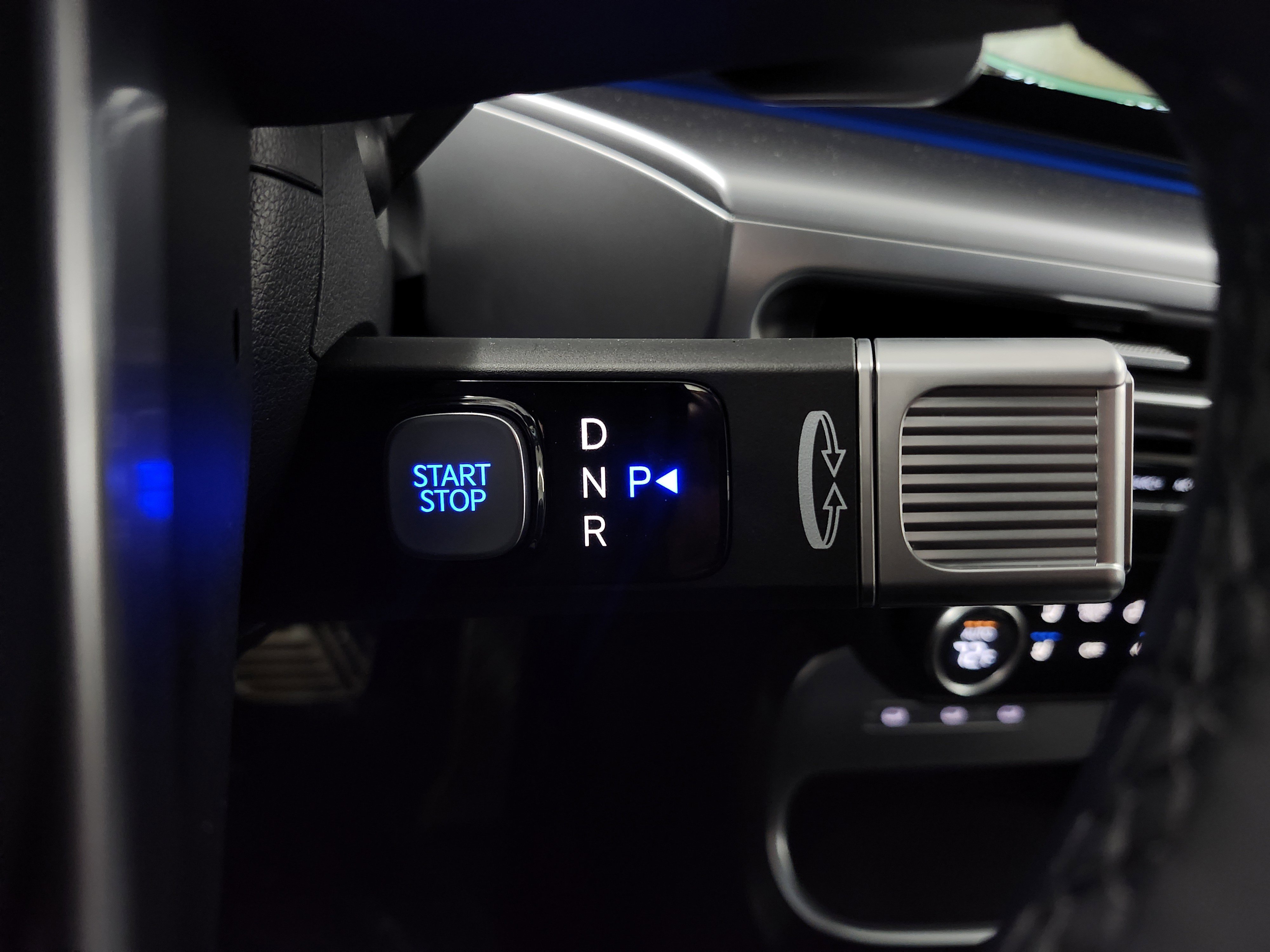 New 2026 Hyundai Ioniq 9 Calligraphy image 10