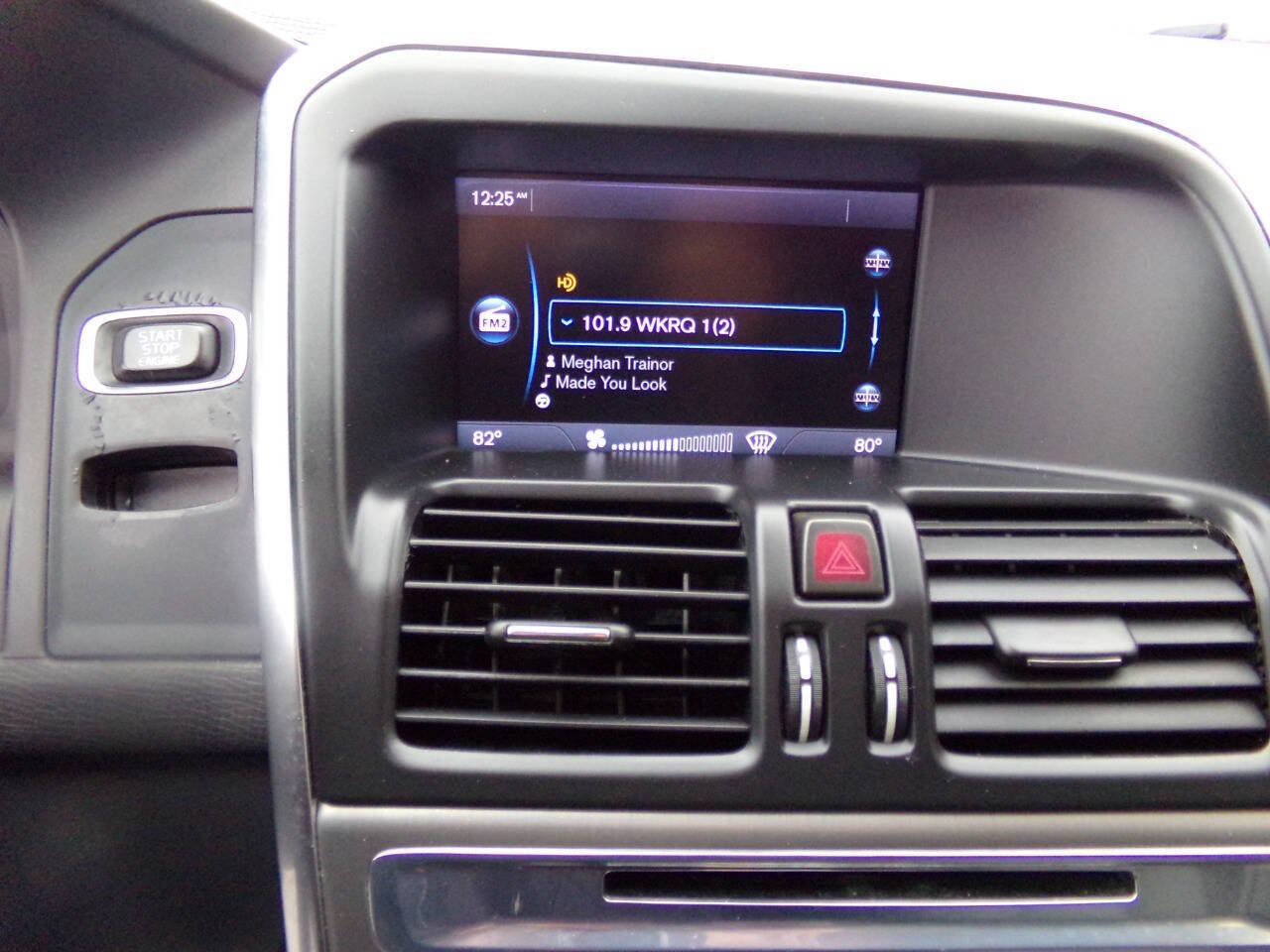 Used 2013 Volvo XC60 3.2 FWD image 20