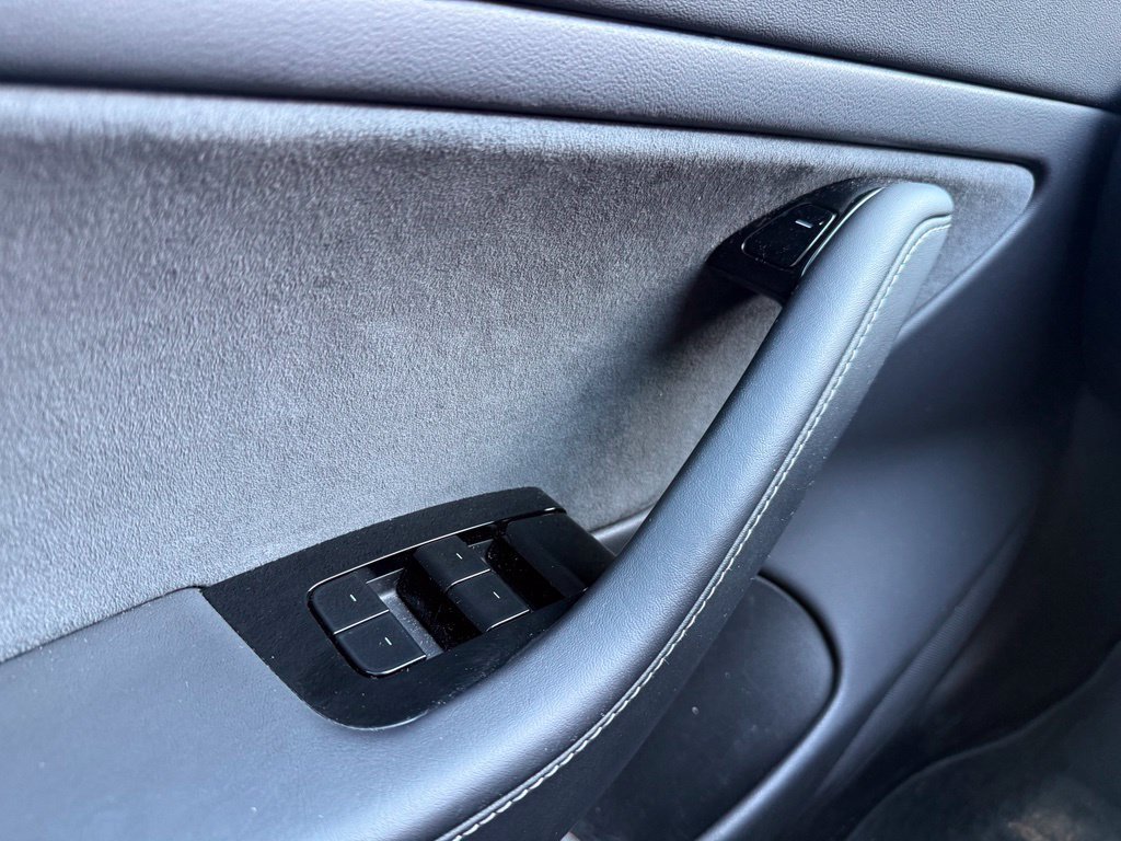 Used 2019 Tesla Model 3 RWD image 10