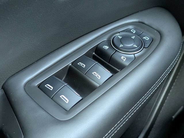 Certified 2025 Cadillac XT6 Sport w/ Platinum Package AWD/4WD image 27