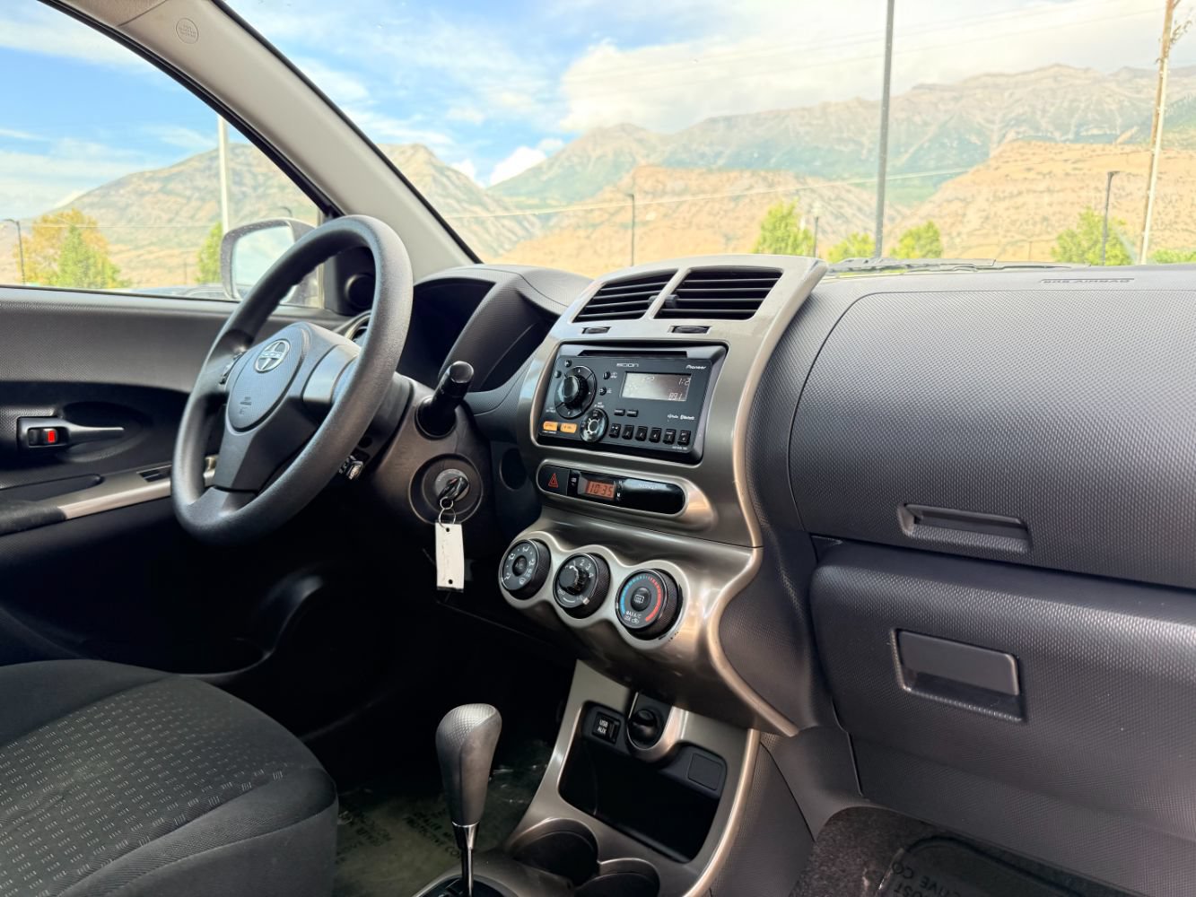 Used 2012 Scion xD FWD image 12