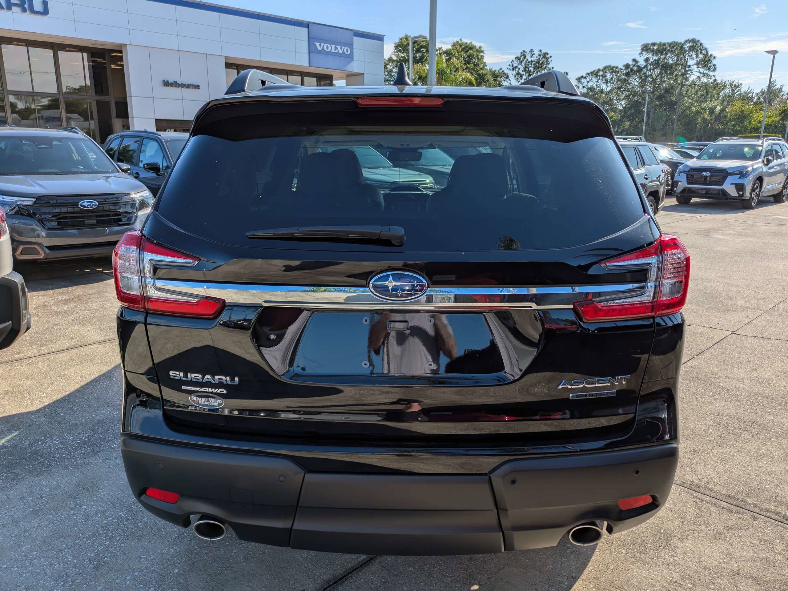 New 2026 Subaru Ascent Limited AWD/4WD image 5