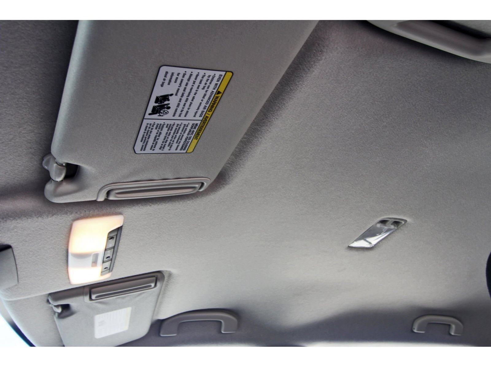 Certified 2025 Nissan Kicks Play S FWD image 29