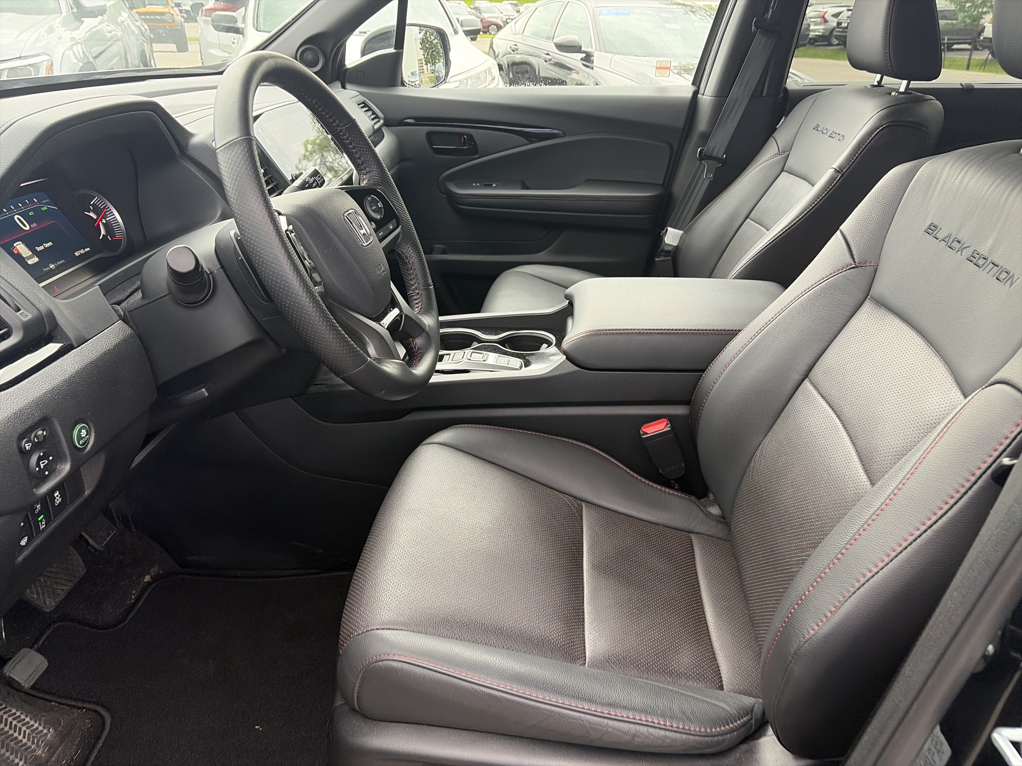 Certified 2024 Honda Passport Black Edition image 21