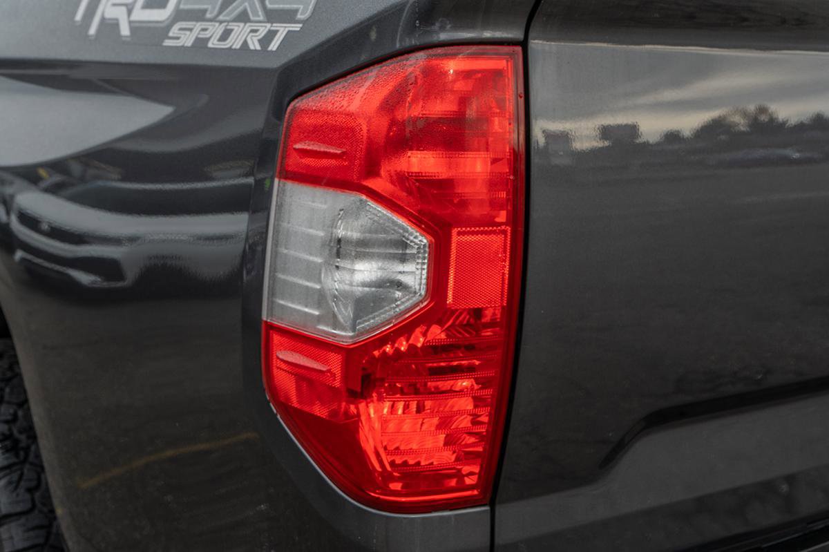 Used 2018 Toyota Tundra SR5 image 8