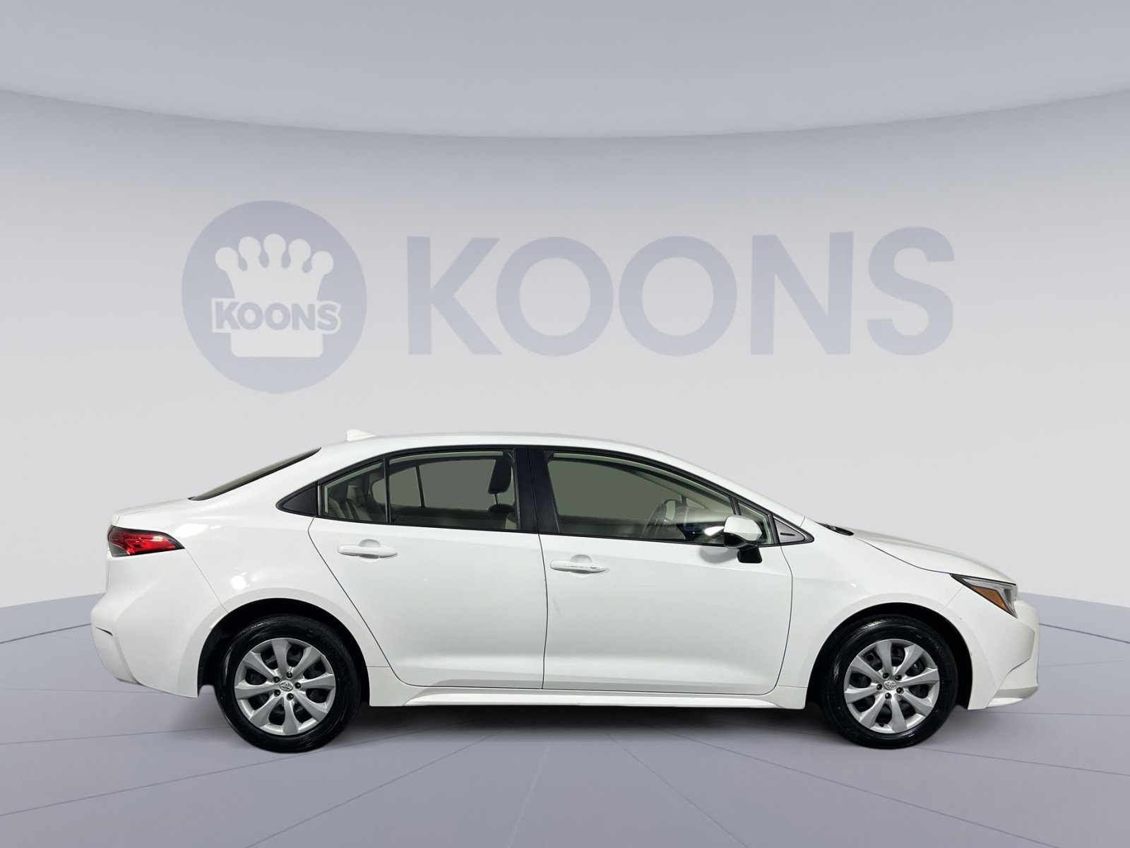 Used 2026 Toyota Corolla LE FWD image 12