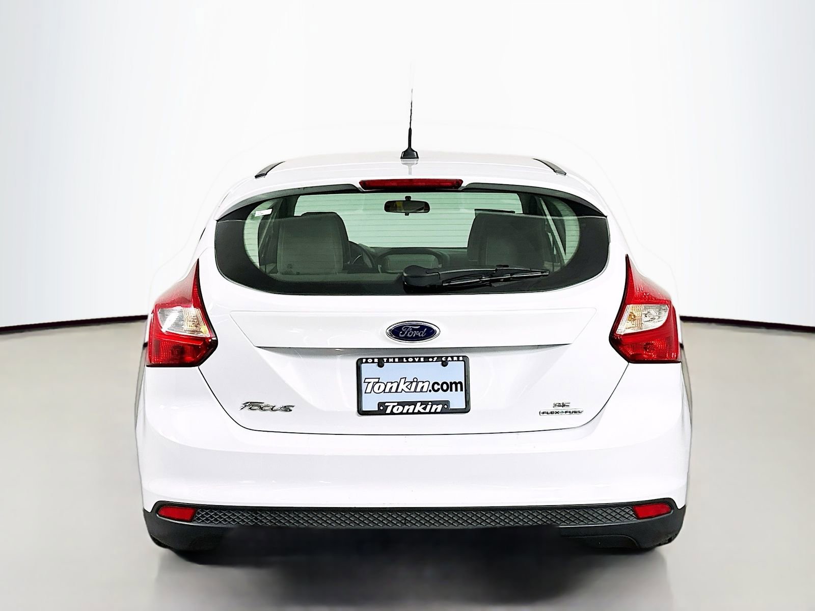 Used 2014 Ford Focus SE FWD image 6