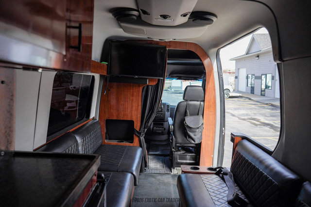 Used 2012 Mercedes-Benz Sprinter 3500 image 54