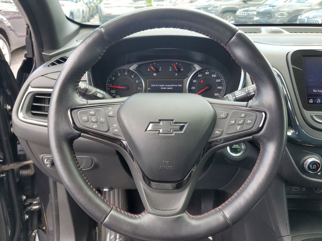 Used 2022 Chevrolet Equinox RS w/ RS Leather Package image 17