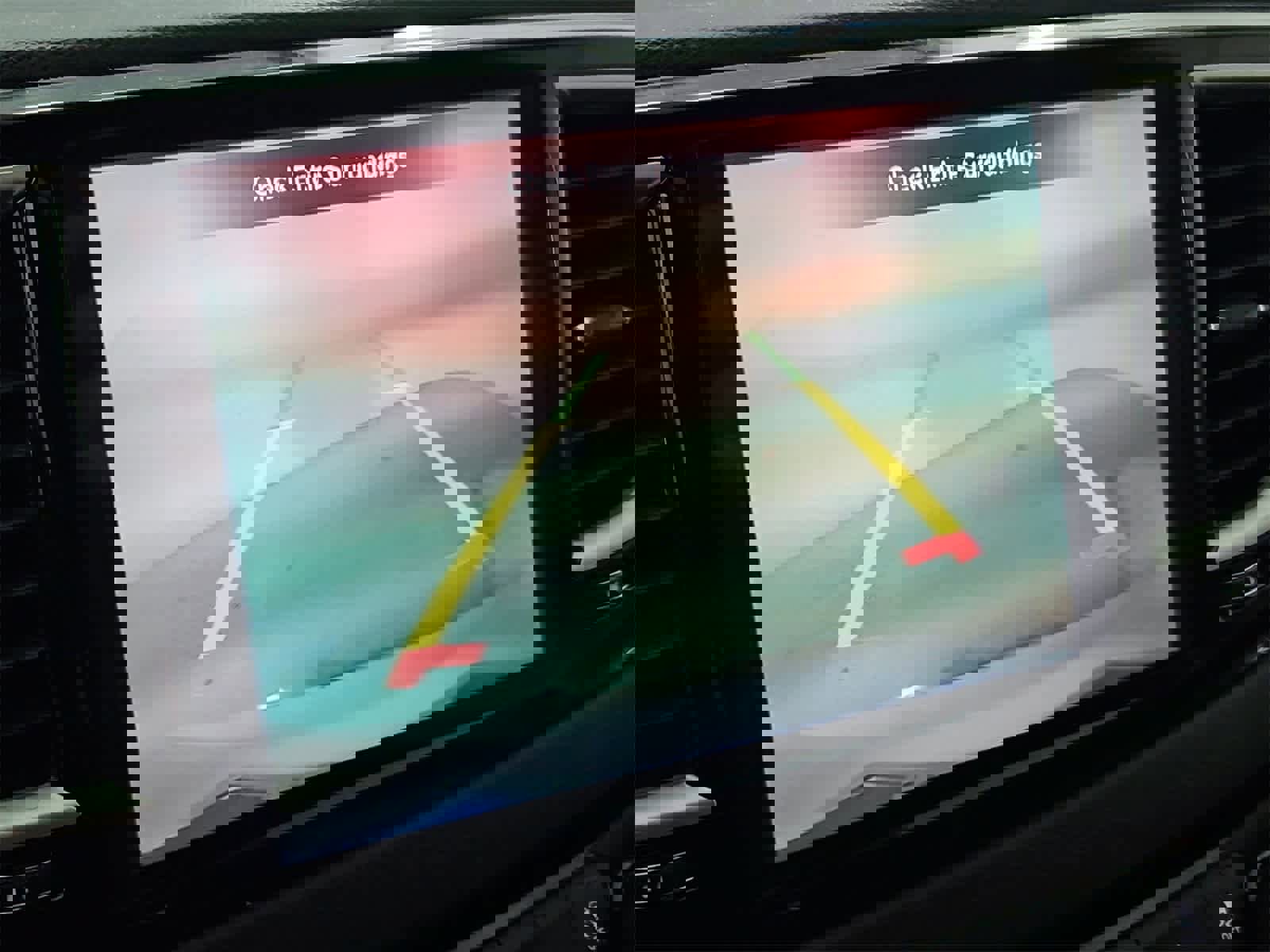 Used 2024 Chrysler Pacifica Touring-L image 29